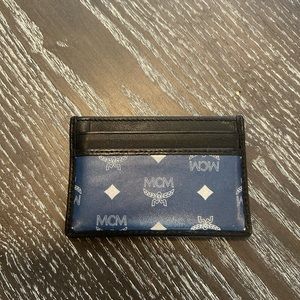 Mcm men wallet holder